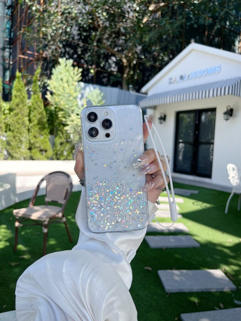CASE IPHONE 13 White
